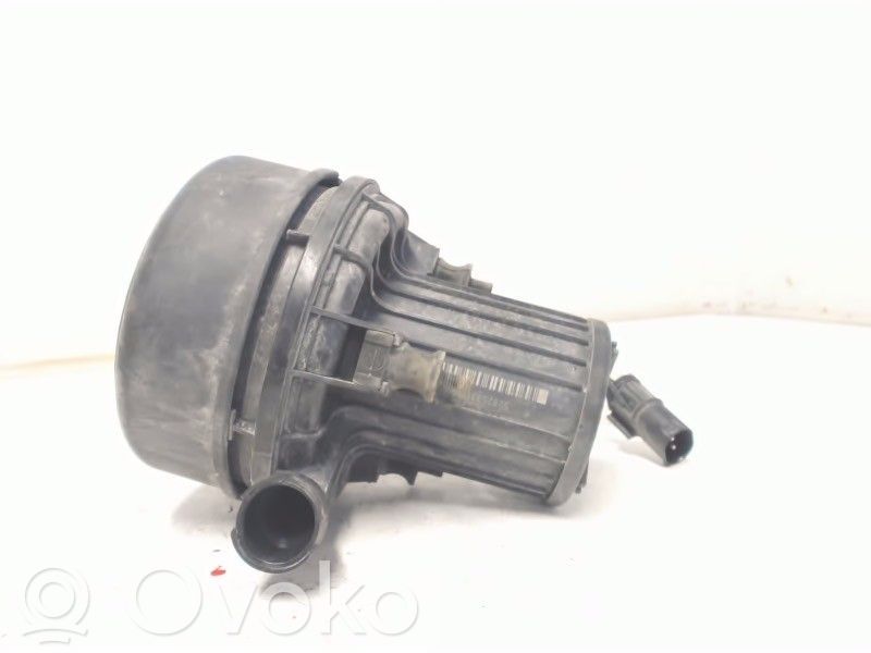 BMW 5 E60 E61 Antrinis oro siurblys 