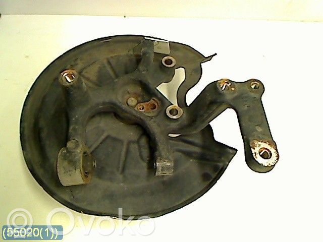 Volkswagen Golf V Cubo de rueda delantera