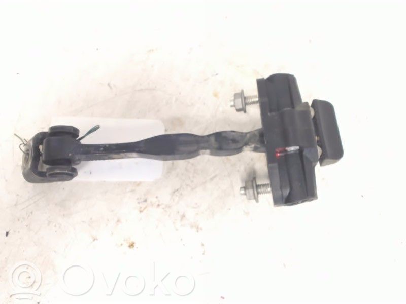 Ford Fiesta Etuoven pidätin 