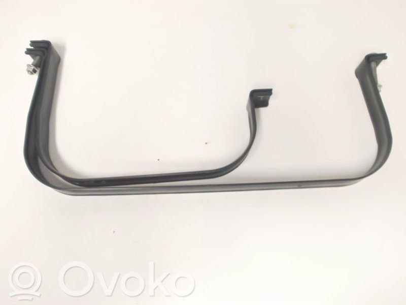 Iveco Daily 6th gen Sangle de réservoir de carburant
