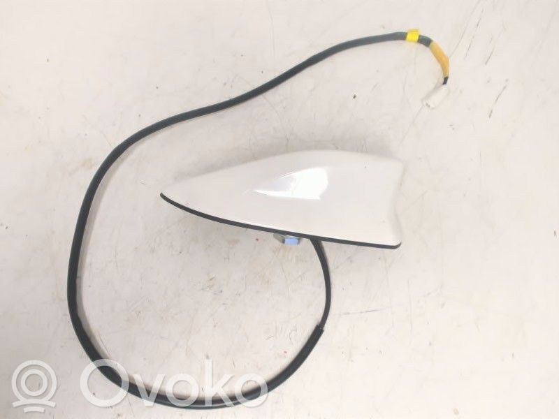 Toyota Auris E180 Antenne radio 