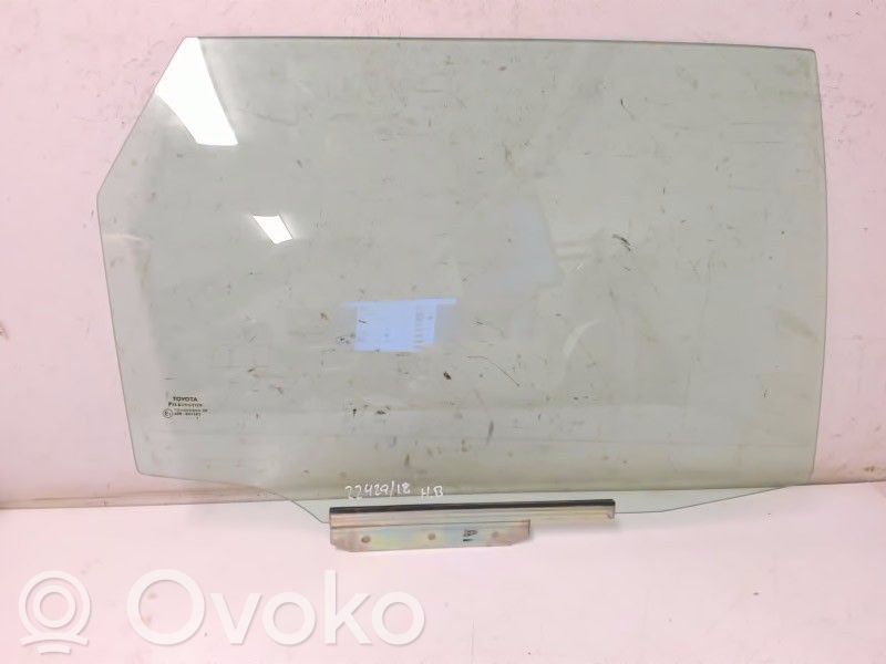 Toyota Auris E180 Szyba drzwi tylnych 