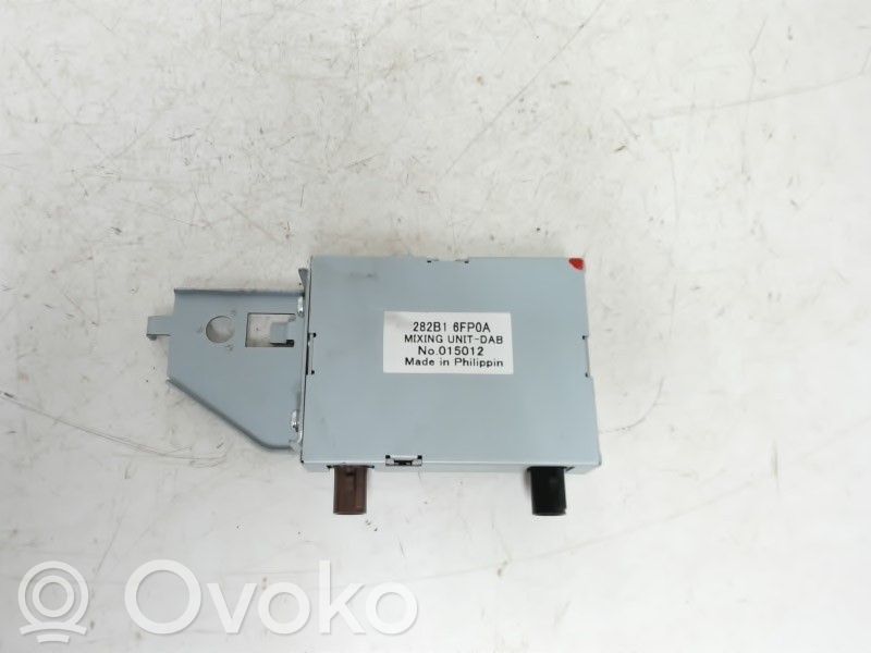 Nissan X-Trail T32 Amplificator antenă aeriană 