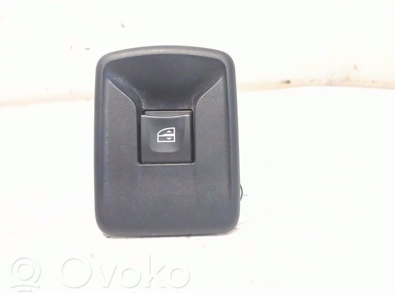 Opel Vivaro Electric window control switch 