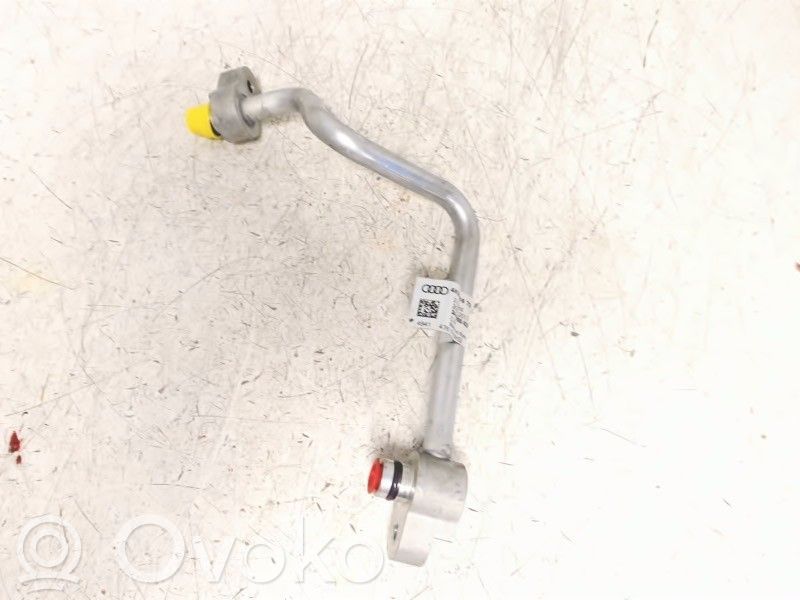 Audi e-tron Ilmastointilaitteen putki (A/C) 