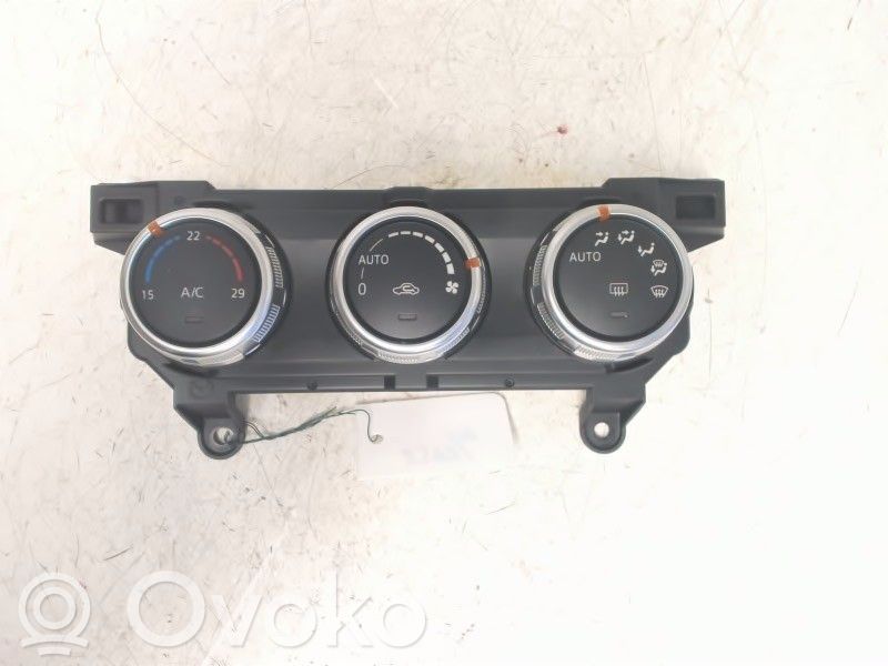 Mazda CX-3 Ilmastoinnin ohjainlaite 