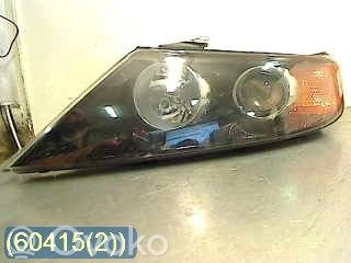 KIA Sorento Lampa przednia 