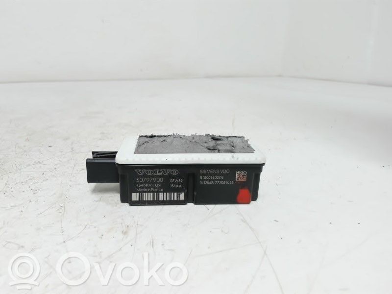 Volvo XC70 Centralina/modulo chiusura centralizzata portiere 