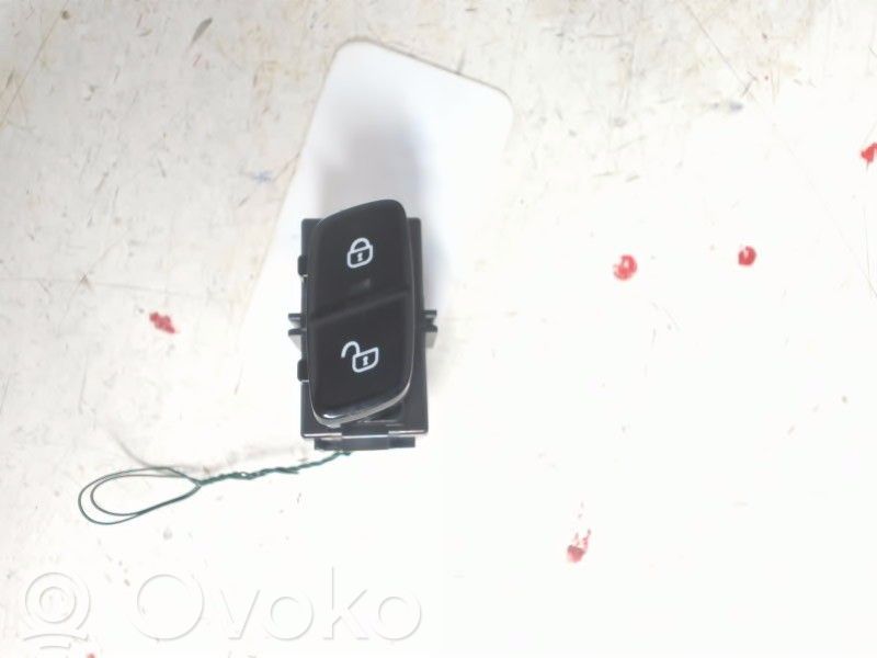 Volvo XC90 Central locking switch button 