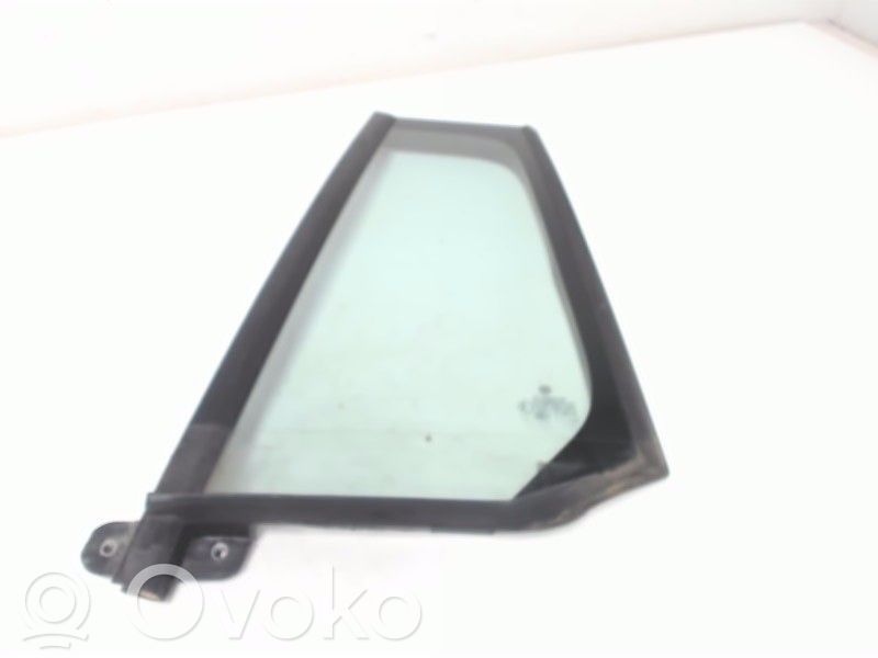 Volkswagen Golf VII Ventanilla de ventilación de la puerta trasera 