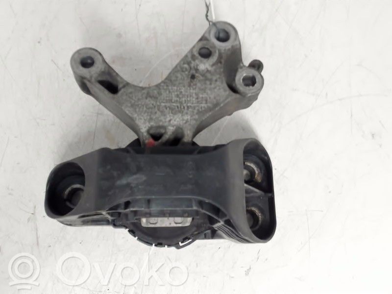 Renault Megane IV Engine mounting bracket 