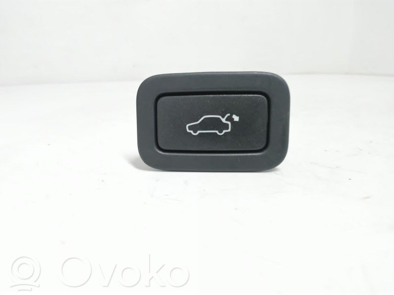 Volvo XC60 Bouton interrupteur ouverture du coffre