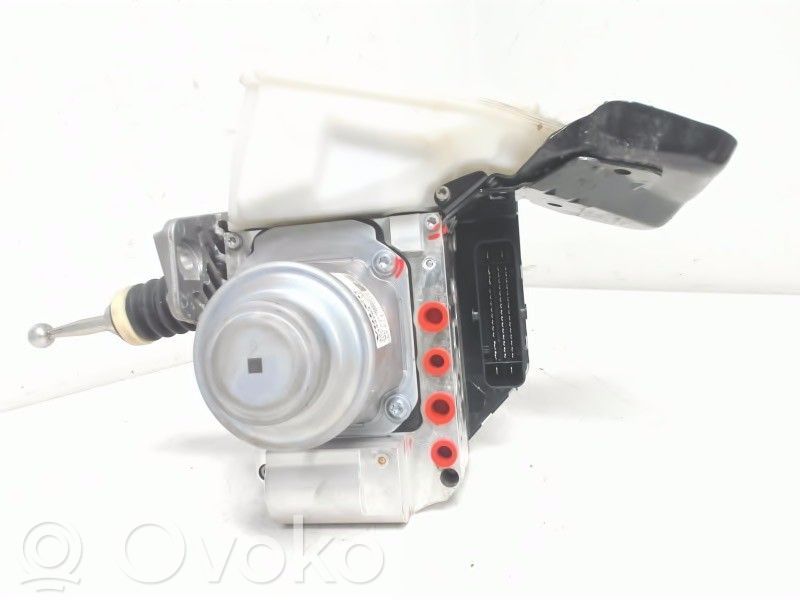 Volvo V60 ABS Pump 
