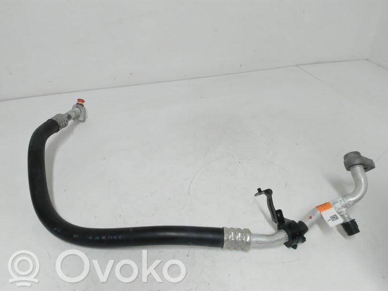 Ford Focus Conductă/furtun aer condiționat (A/C) 