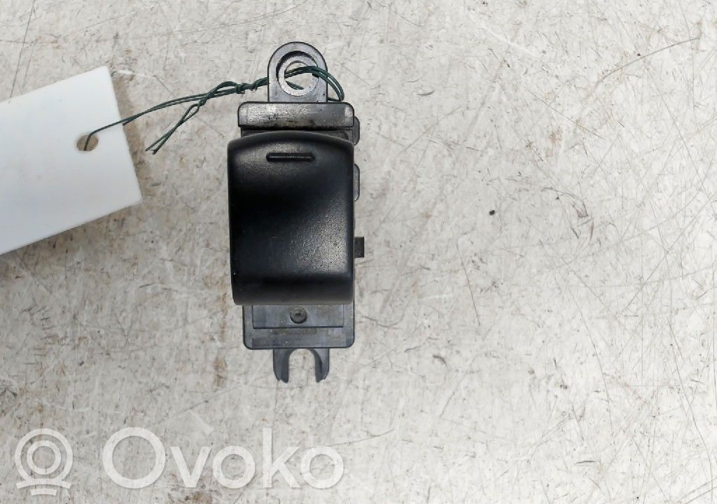 Electric window control switch   25411BR00A,25411BR00A
