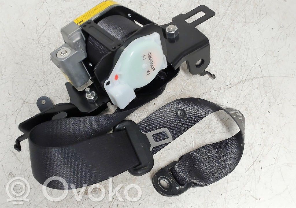 Subaru Outback (BS) Cinturón trasero 