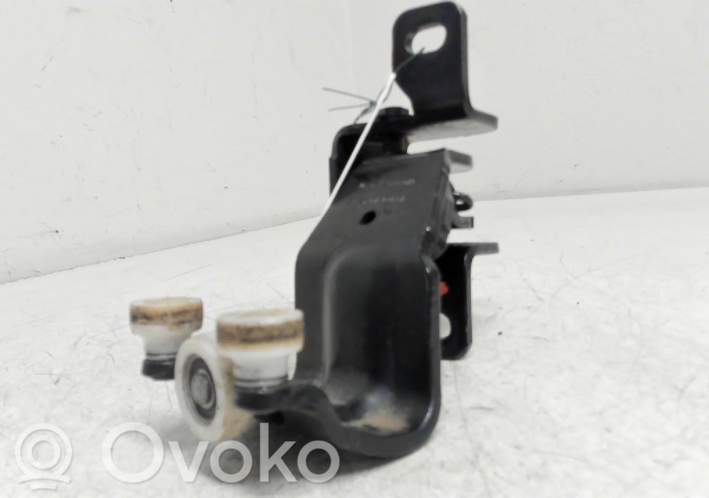 Ford Transit Custom Sliding door upper roller guide/hinge 