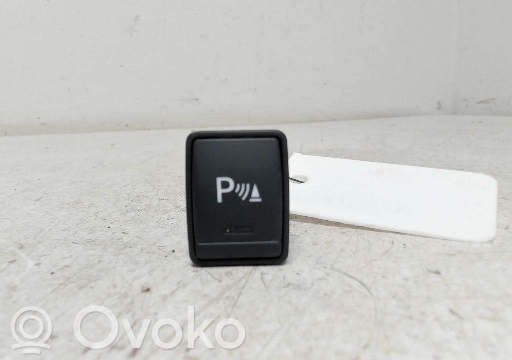 Nissan X-Trail T32 Parking (PDC) sensor switch 