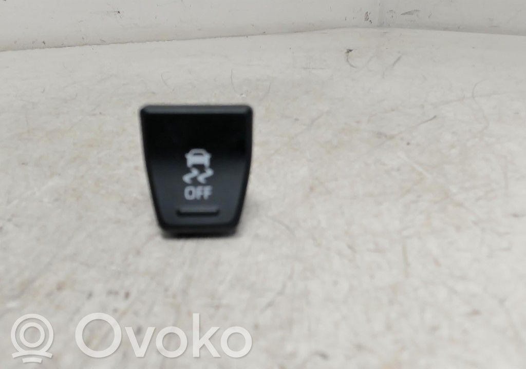 Toyota RAV 4 (XA50) Interruptor de control de tracción (ASR) 