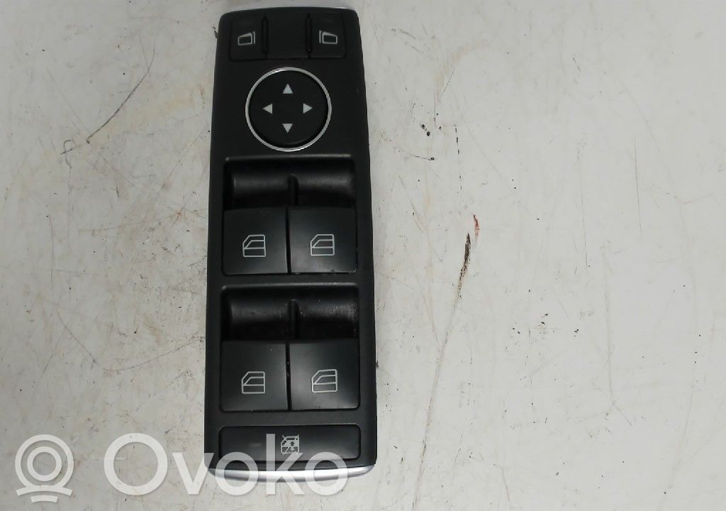 Mercedes-Benz A W176 Sähkötoimisen ikkunan ohjauskytkin 