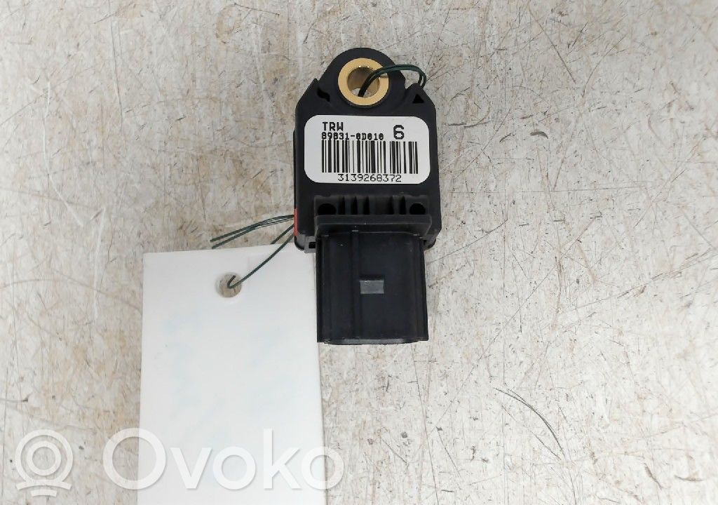 Toyota Yaris Airbagsensor Crashsensor Drucksensor 