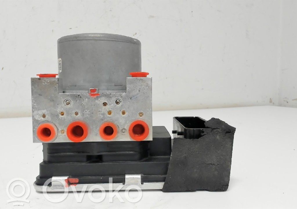 Volvo XC90 ABS Pump 