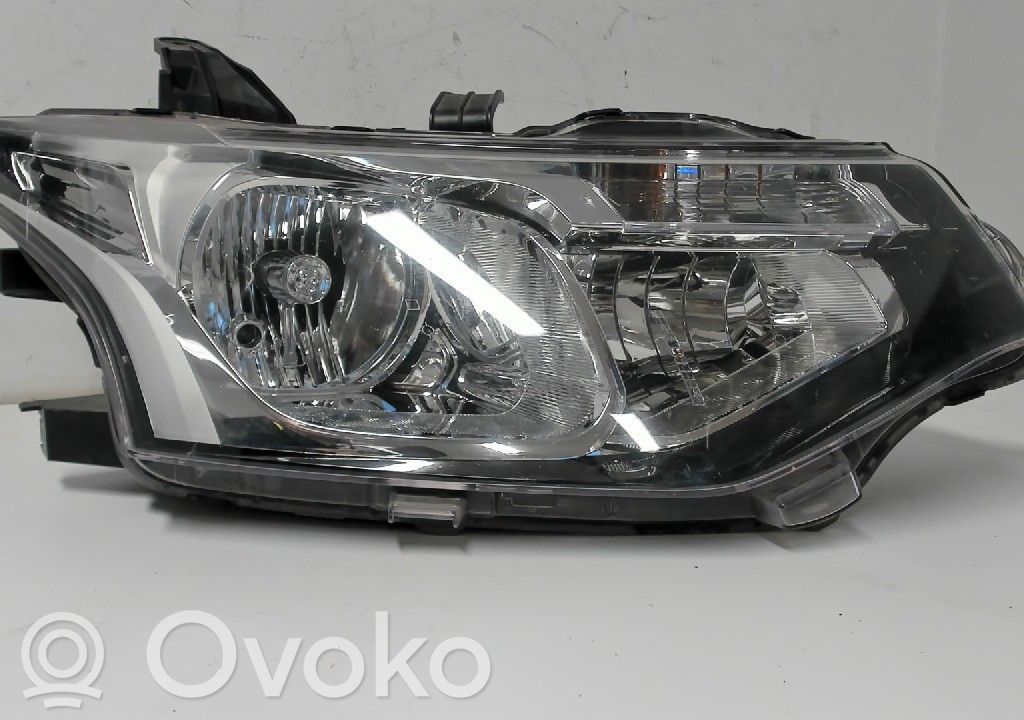 Mitsubishi Outlander Phare frontale 