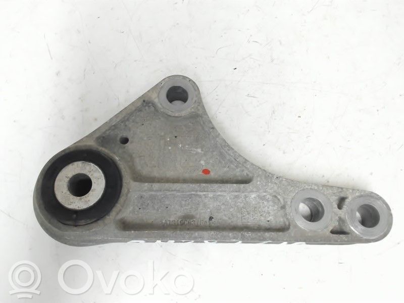 Ford Focus Vaihdelaatikon kiinnitys 