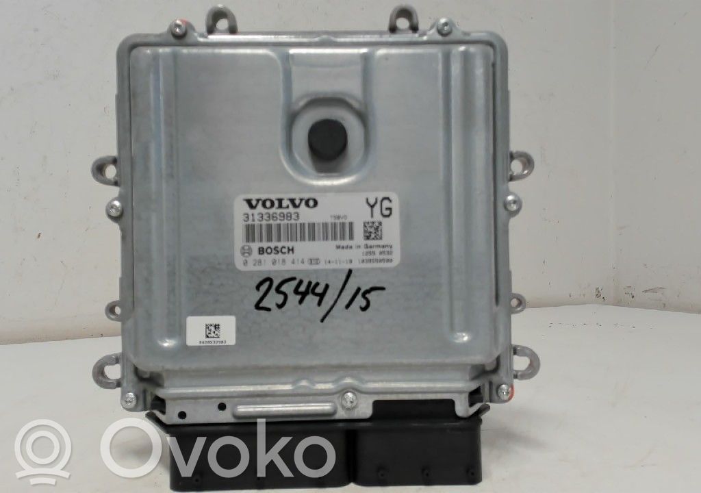 Volvo XC70 Injection control unit/module 
