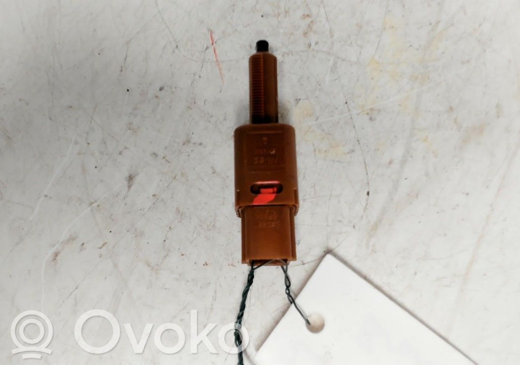 Brake pedal sensor switch   253003RA0A,253003RA0A