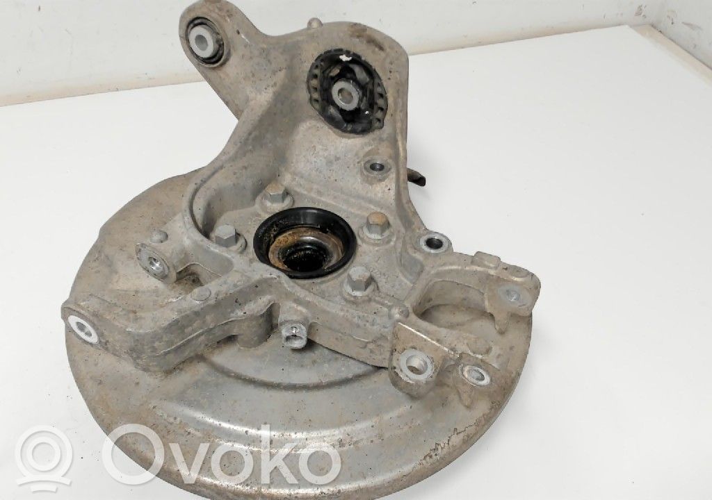 Cubo de rueda delantera   32395005
