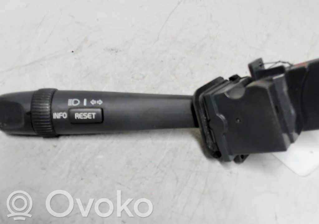 Volvo S60 Palanca de intermitentes 