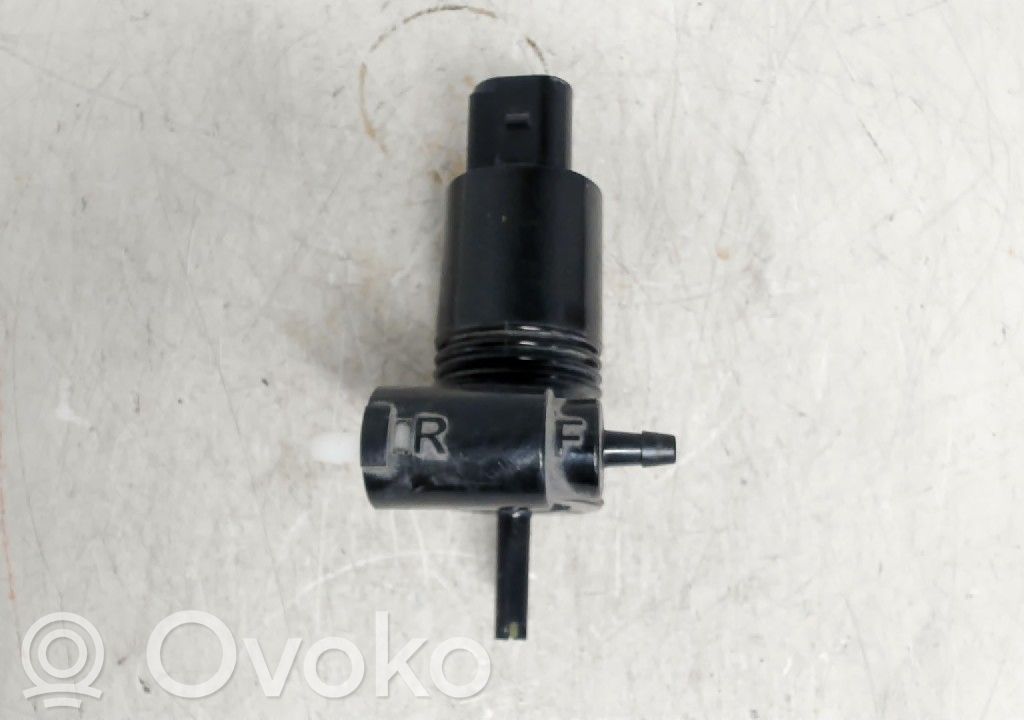 Fiat Freemont Windscreen/windshield washer pump 