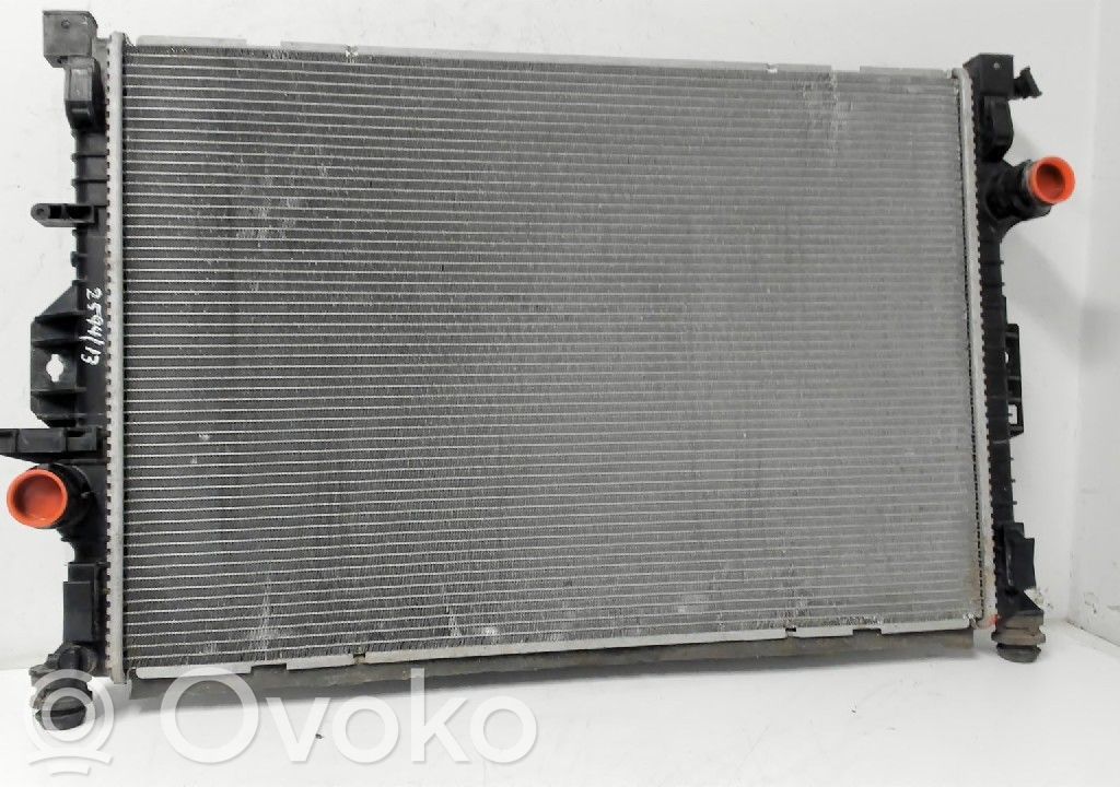 Volvo XC70 Radiatore di raffreddamento 