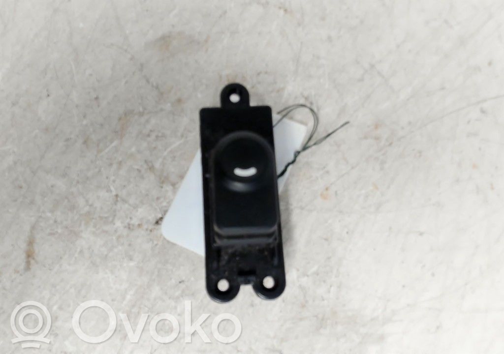 Comutator comandă geamuri electrice   935802L010