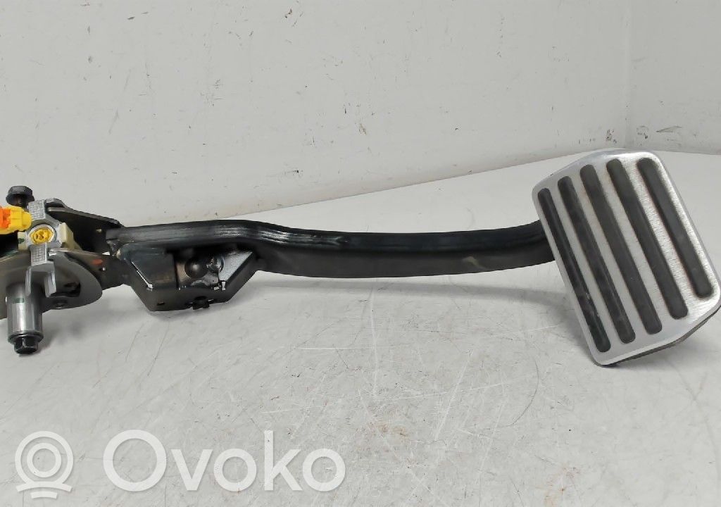 Volvo S90, V90 Jarrupoljin 