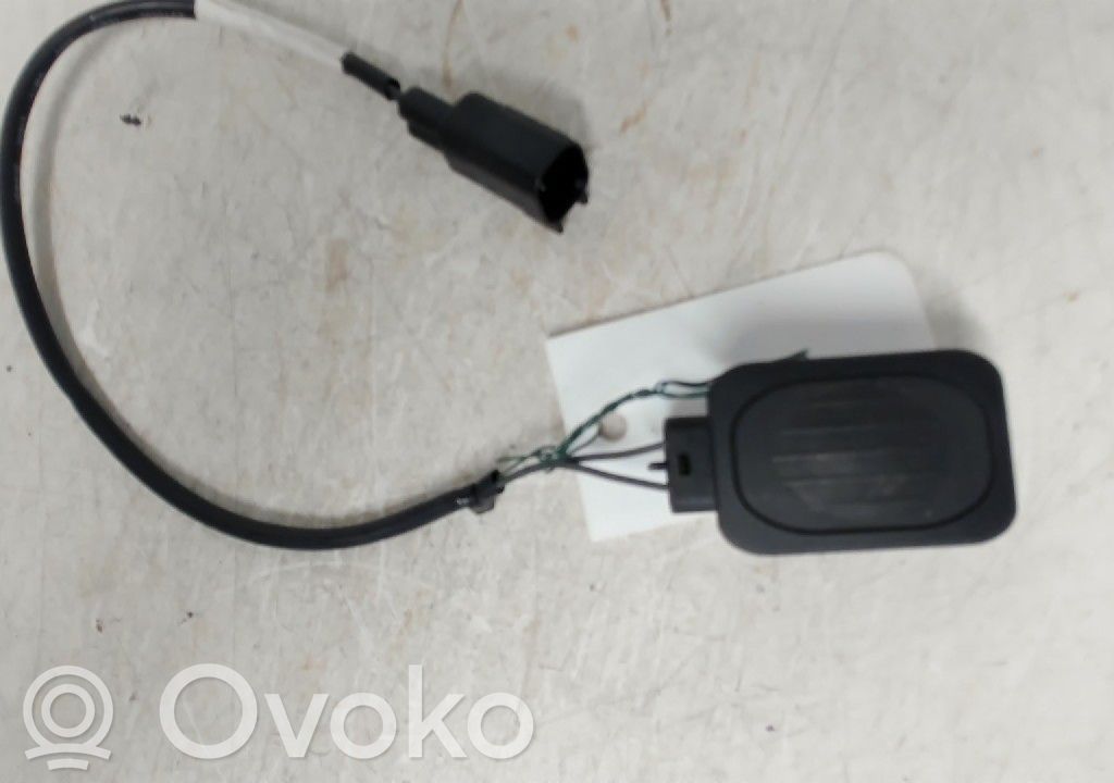 Fiat Freemont Tailgate/boot open switch button 