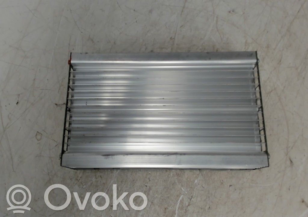 BMW 5 F10 F11 Amplificator sunet 