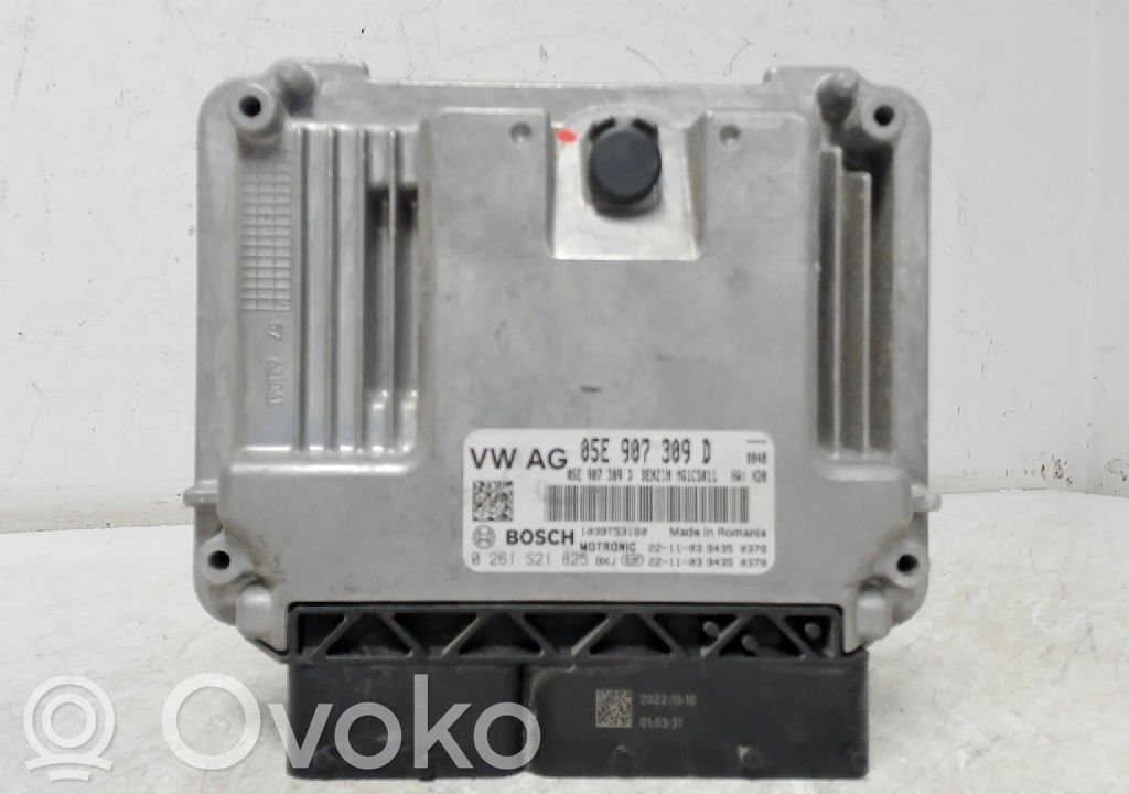 Unité de commande / module d'injection   05E906012F,0261S21825,05E907309D
