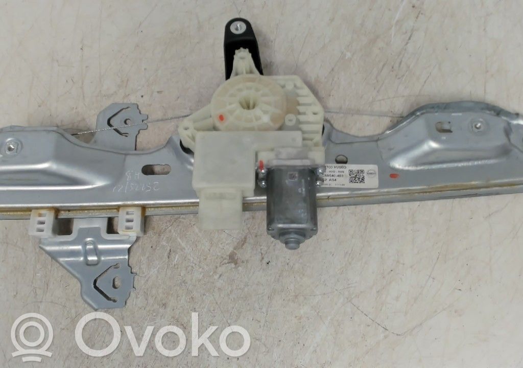 Nissan Qashqai Alzacristalli della portiera posteriore con motorino