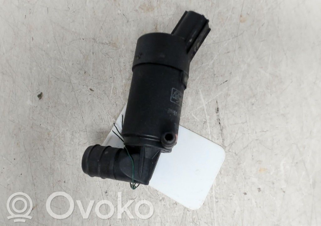 Ford Transit Custom Windscreen/windshield washer pump 