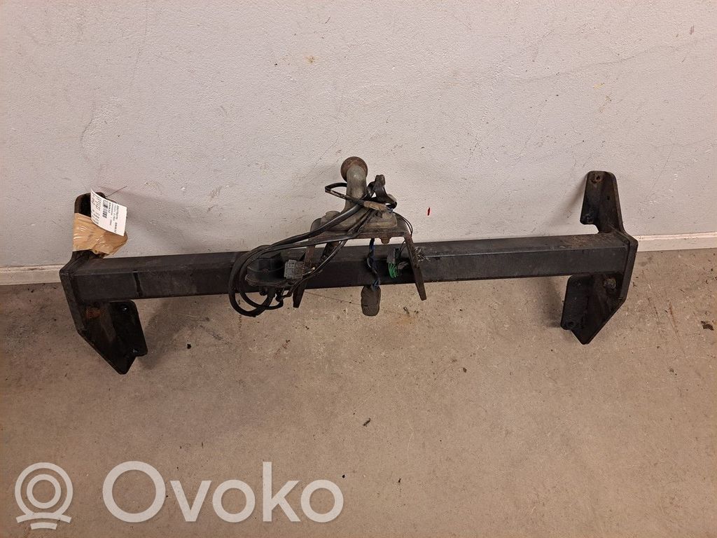 Isuzu D-Max Tow bar set 