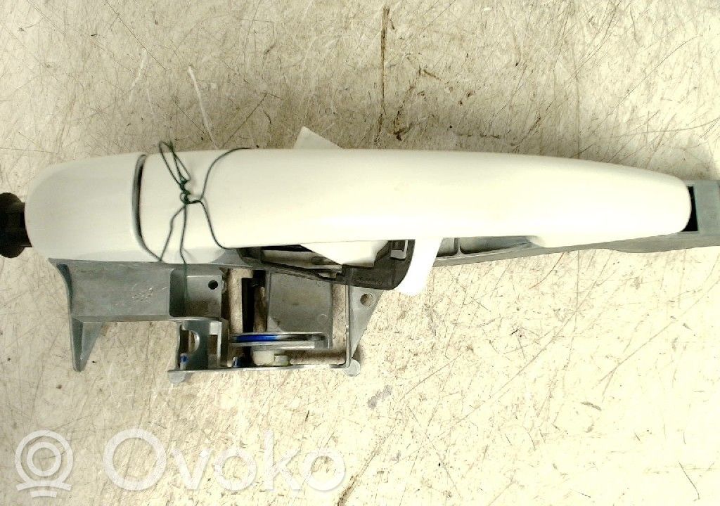 Manecilla externa puerta delantera   9101GH