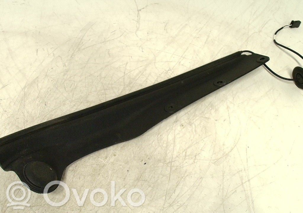 Opel Insignia A Tailgate trim 