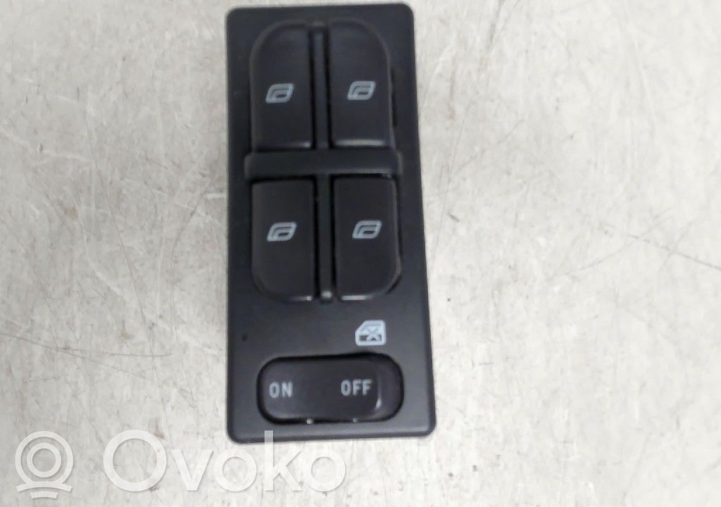 Saab 9-5 Interruttore di controllo dell’alzacristalli elettrico 
