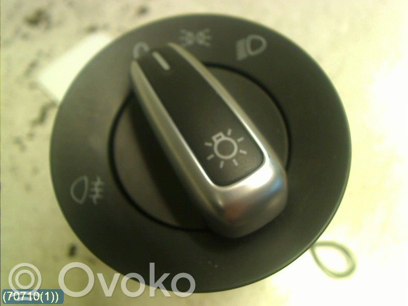 Volkswagen Golf VI Interruttore luci