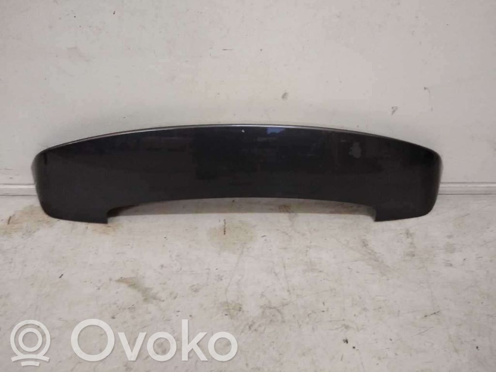 Toyota Avensis T270 Spoiler lunetă/portbagaj 