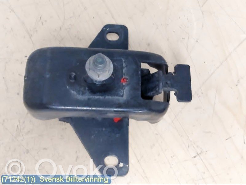 Engine mounting bracket   2H0199256A,2H0199256A