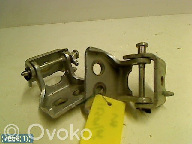Citroen C4 I Rear door upper hinge 