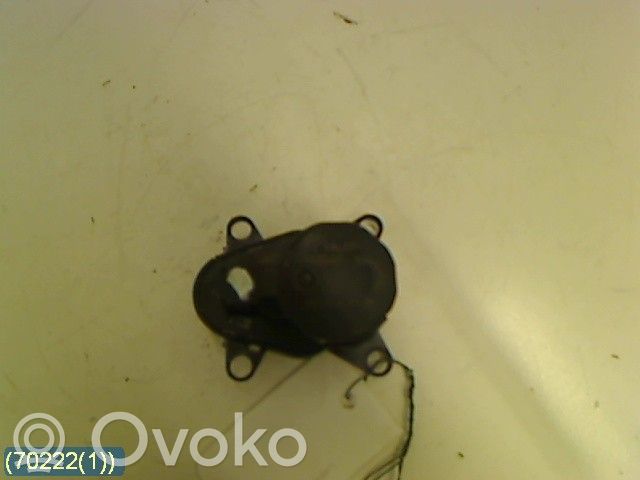 Ilmastointilaitteen läpän käyttölaite/moottori (A/C)   984123X0101VALEO